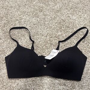 Lululemon black bra